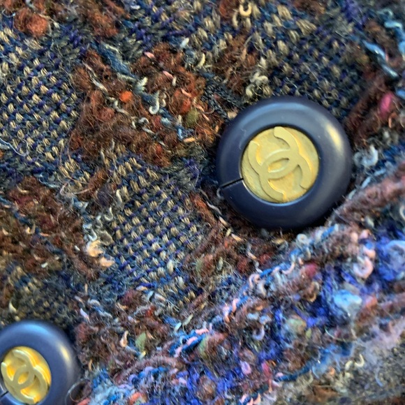 Chanel Classic Boucle Skirt Suit Jacket 38 Bust 40 - Picture 15 of 16